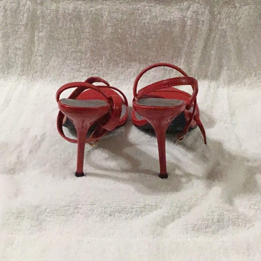 Shoes - Picture 3 of 4